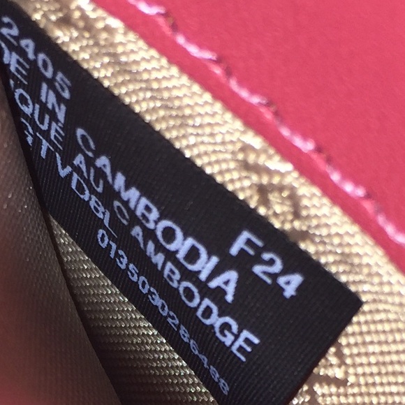 Michael Kors Light Berry Multi Leather Card Case - Picture 4 of 5